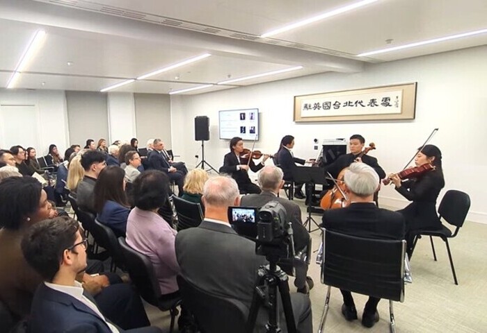 駐英代表處首辦音樂會　台灣NSYO演出驚艷各國嘉賓