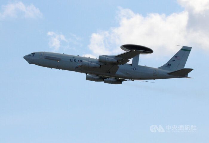 沙烏地基地美軍E3預警機遭毀　多架軍機露天停放