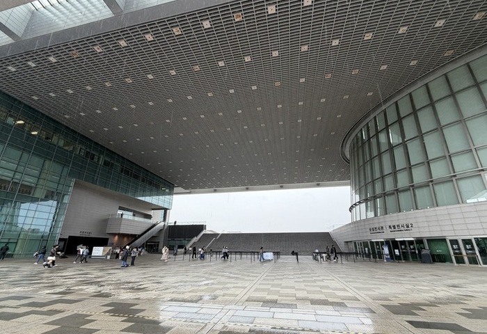 韓國博物館揮別枯燥形象　獵魔女團加持商品成MZ最愛