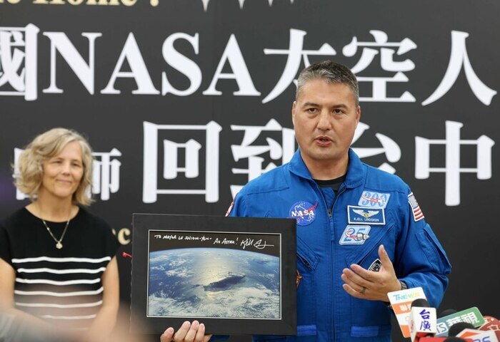 林琪兒從太空視角看台灣　如迷霧中綠色珠寶「美到令人屏息」