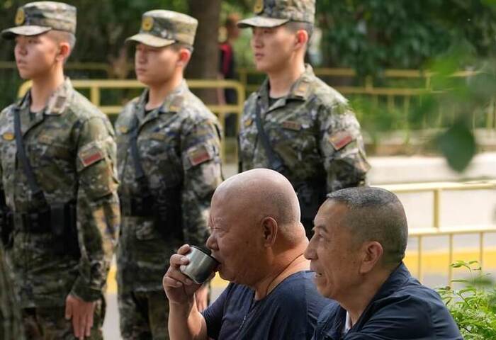 習近平歡迎川普到訪　北京城大樓布滿警力高度戒備