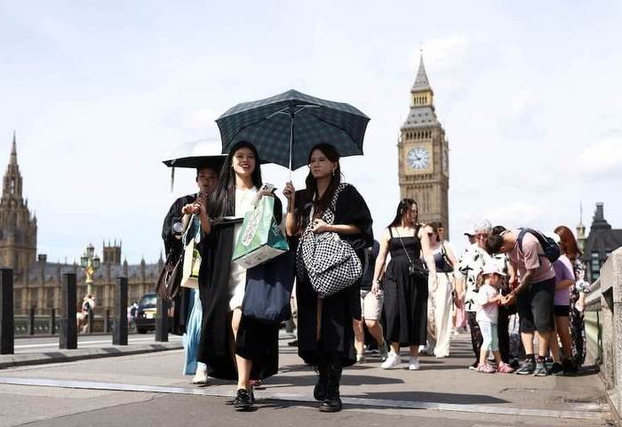 熱浪襲歐洲英國發紅色警報　德國憂野火、西班牙設避難所