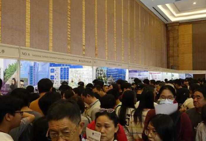 印尼台灣高教展登場　首站雅加達吸引萬人參觀