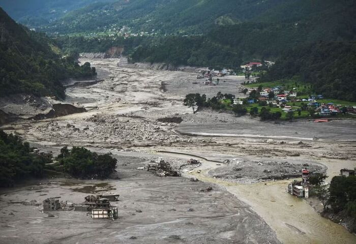 尼泊爾致命冰川崩塌　研究：季節性溫度異常偏高