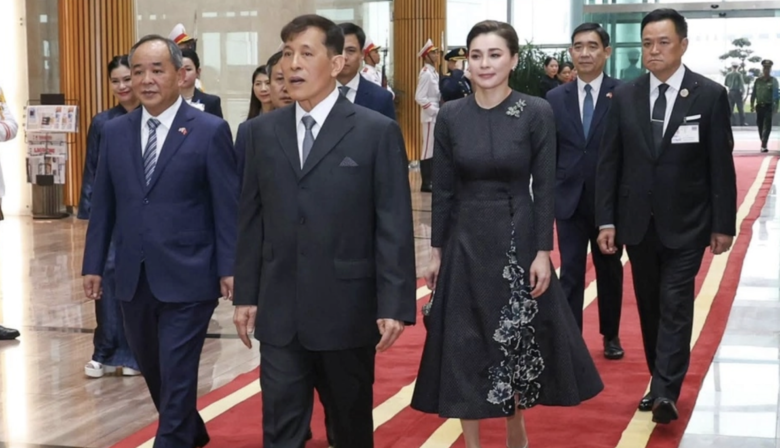 泰王伉儷抵達河內　越南國賓禮儀接待
