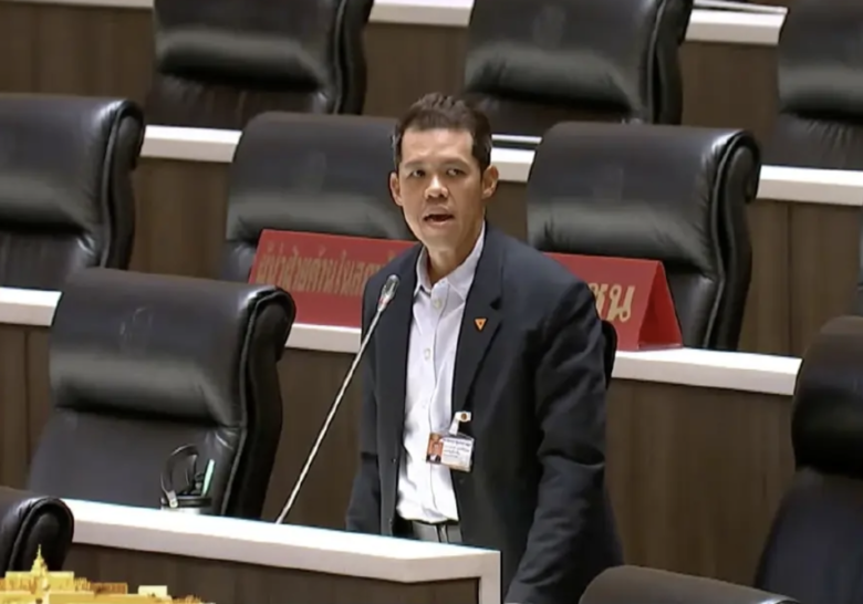 泰國反對黨要求增加即時質詢　部長未到場引發國會爭議